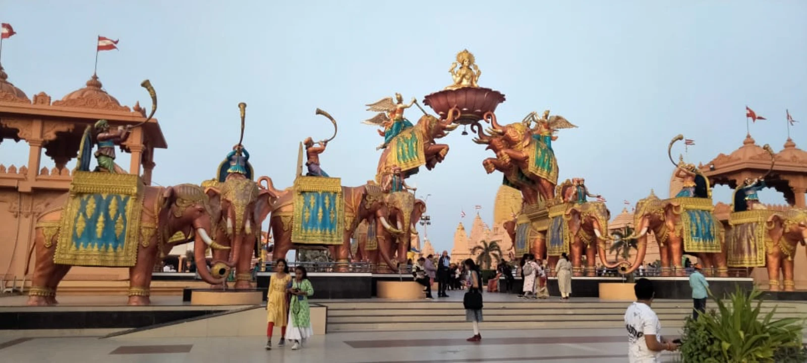 Places to Visit Near Statue of Unity Nilkanth Dham Swaminarayan Temple at Poicha near Statue of Unity