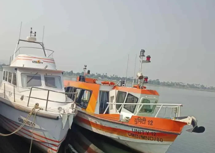 boat ekta cruise ride at kevadia (ekta-nagar) to Statue pf Unity